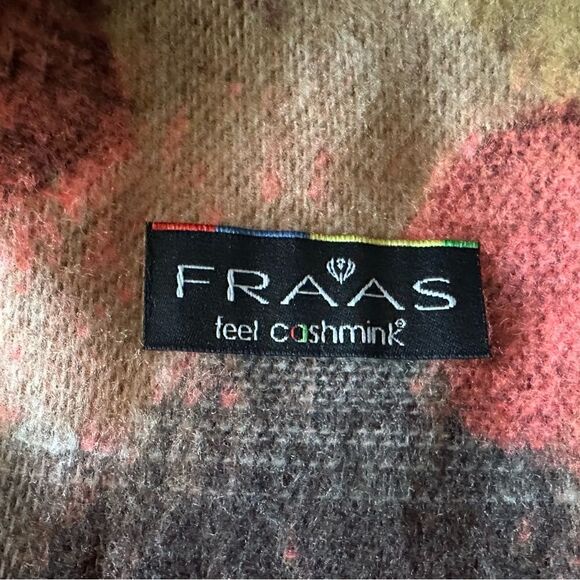 FRAAS Water Colour Dottie Oversized Cashmink® Scarf for Women - Made in Germany - Picture 7 of 8